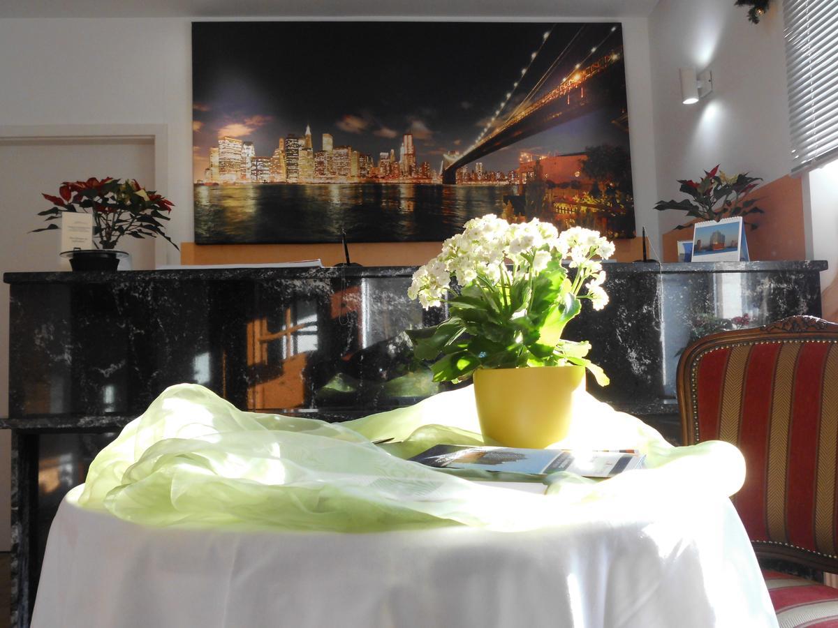 Berghotel Hamburg Blick Экстерьер фото