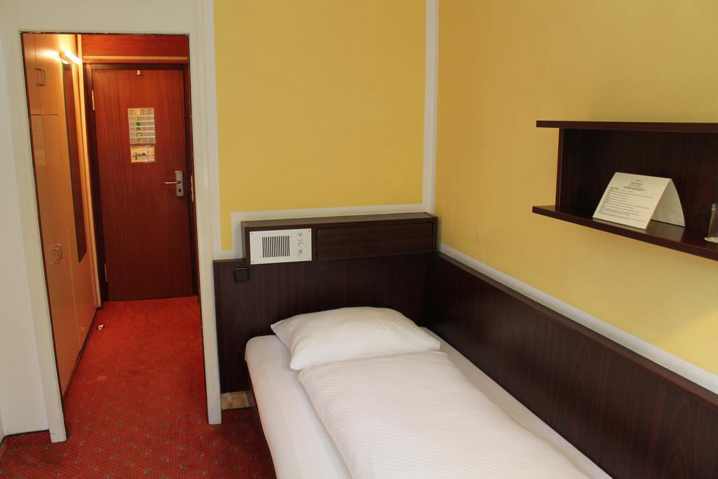 Berghotel Hamburg Blick Экстерьер фото